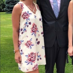 Lily Rose floral shift dress